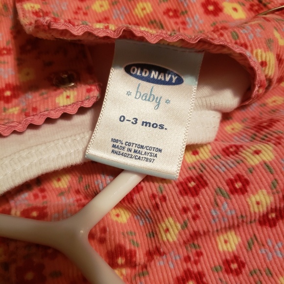 Long sleeve onesie and pink flowered jumper - Picture 2 of 4